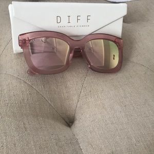 Brand new diff Carson sunglasses